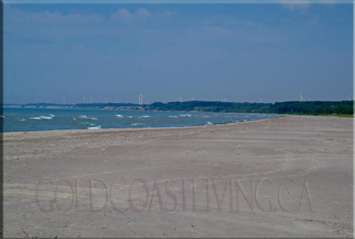 Photograph of Port Burwell Provincial Park Beach, on Lake Erie, Ontario